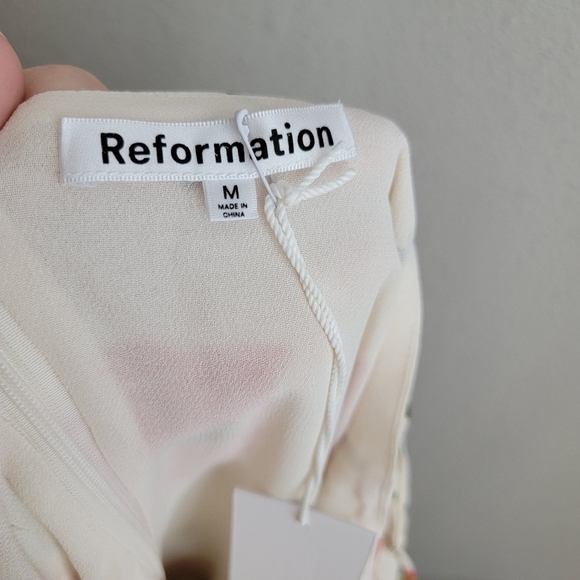 Reformation Winola Dress in Cali size M NWT - Picture 12 of 15